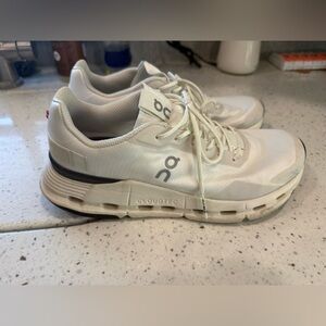 Women On Cloudnova Shoes